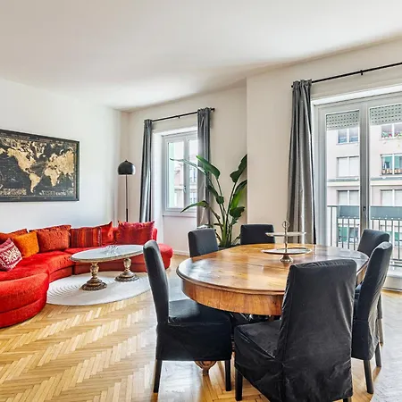 Luxury 4 Bedrooms In The Center Of Apartment Milan
