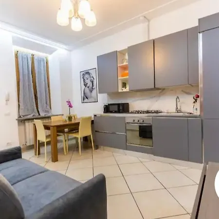 Atene Bilocale In Affitto Breve Apartament *