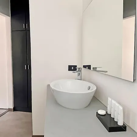 Meravigli * Milano