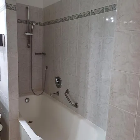 Mennini Hotel 3*