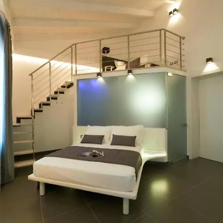 Hotel Gatto Bianco Mia 2*