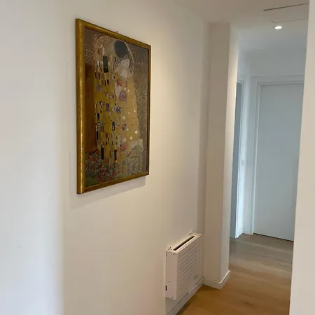 Apartment Trilocale Con Vista E Due Bagni Metro Blu Piazza Frattini Milan