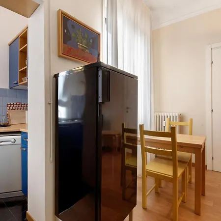 Comfy And Quiet, Great Location * Milán