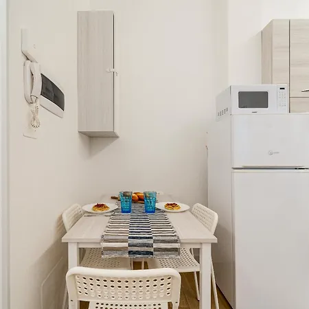 Urban Studio, Politecnico-lambrate Apartament