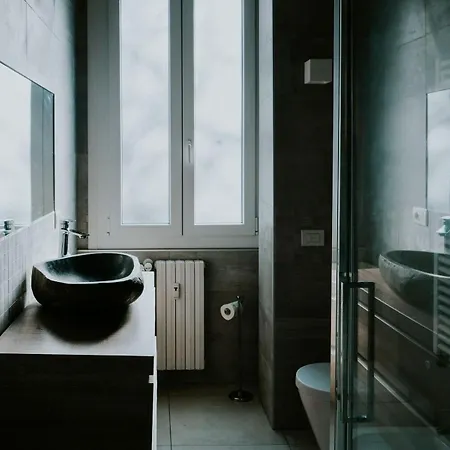דירה Superstudio 2 Bedrooms Heart Of מילאנו