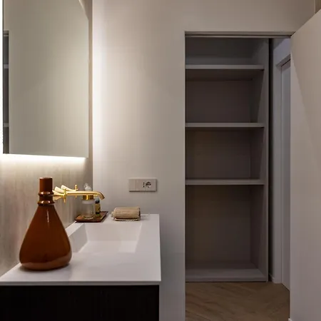 White House Con Posti Auto