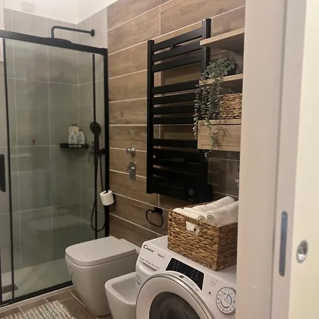 La Regina Delle Locazioni In Bocconi Apartament Mediolan