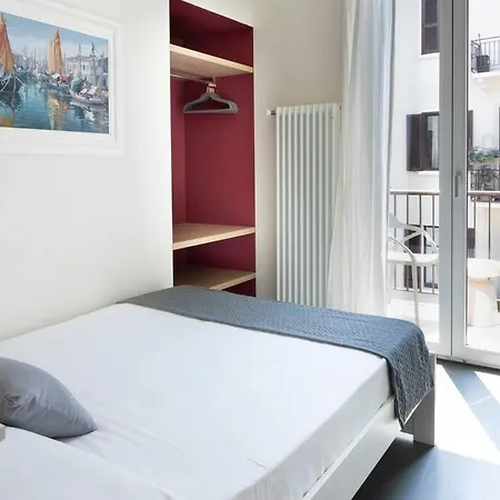 Daire 3-bedroom Design House San Babila-tricolore-m4 *