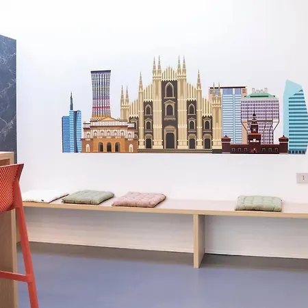 3-bedroom Design House San Babila-tricolore-m4