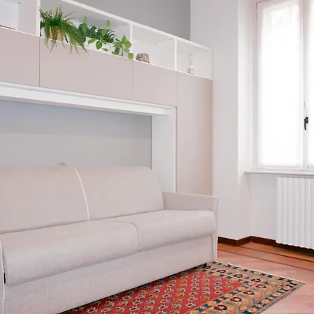 Private Near Duomo - M4 Santa Sofia