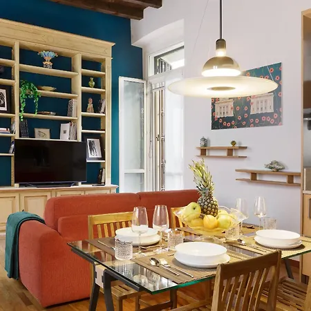 Hl Elegant Apartment In Milan, Brera, Porta Venezia