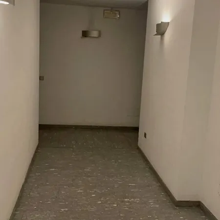 شقة فندقية Metro Lanza Palace