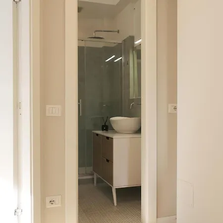 Comecasa Charming Porta Romana Διαμέρισμα