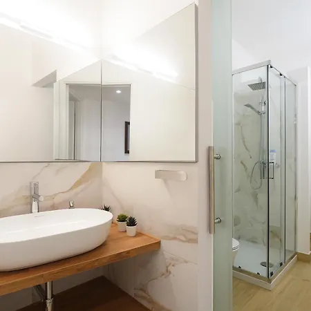 Primopiano - Marciano * Milánó