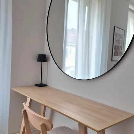Whispering Naviglio Nest Apartment Milan