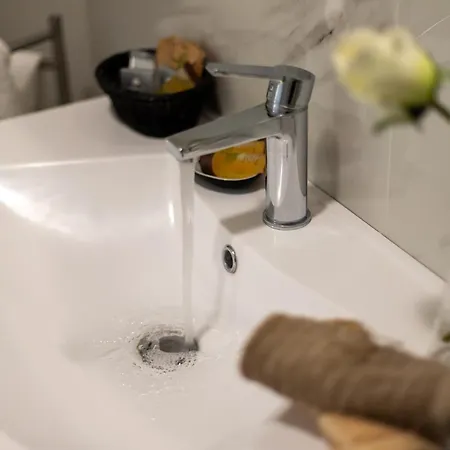 公寓 Stayeasy M3 Portaromana Bella - 2 Bedrooms 2 Baths 米兰