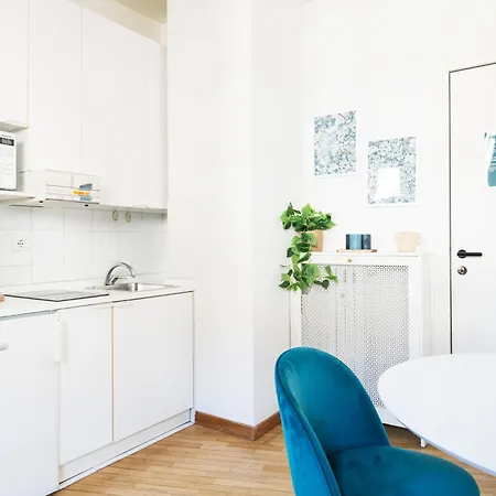 Easylife - - Corso Venezia 6 - San Babila