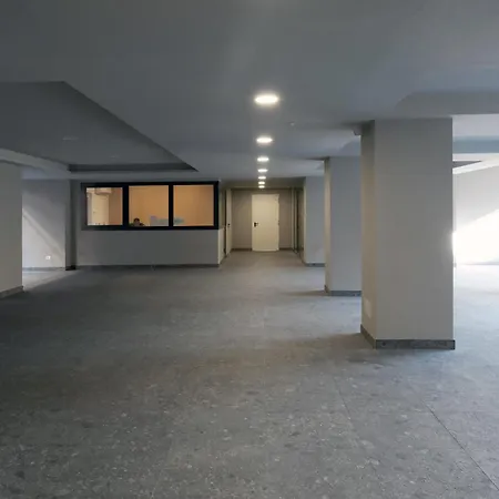 Comecasa Modern Terraced & Palestra * Mailand