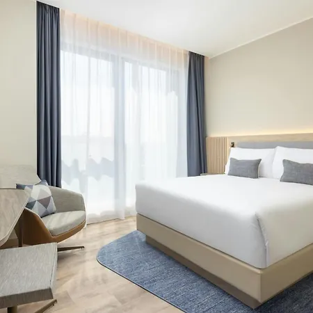 Szálloda Courtyard By Marriott Linate 4*