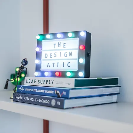 The Design Attic - Life Area Appartement
