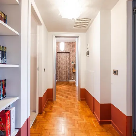 The Design Attic - Life Area Appartement