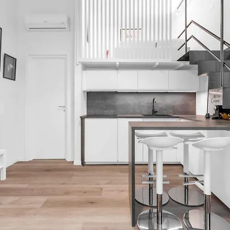 Duomo-navigli Samara 3 Binda 36