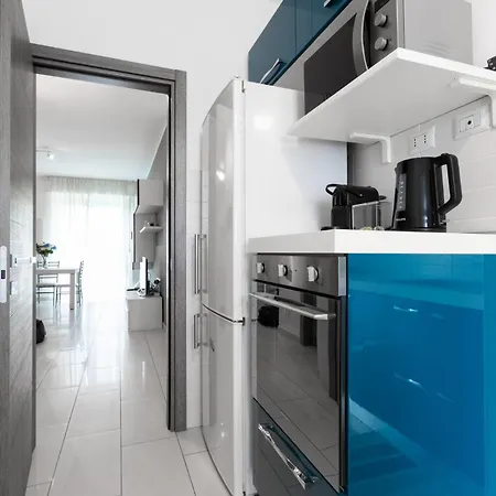 Bisceglie Mm Balcony King Appartement