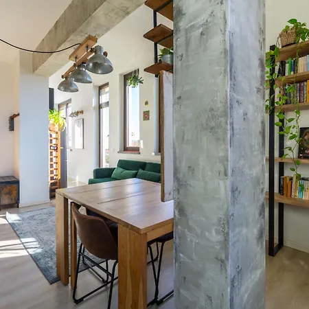 Casa Madera With Lovely Terrace * Milan
