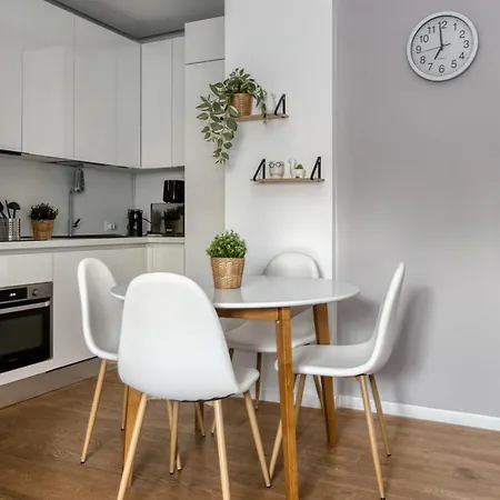 Ideal Rent - Bruschetti 6 Apartment