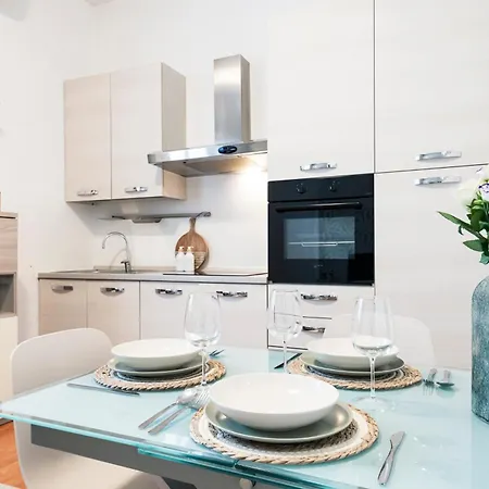 Cozy In Piazza 5 Giornate By Easylife * Milan