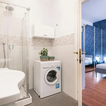 Easylife - - Morosini 27 - Cinque Giornate * Mailand