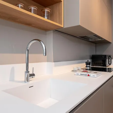 Luxurious & Spacious Flats In Duomo