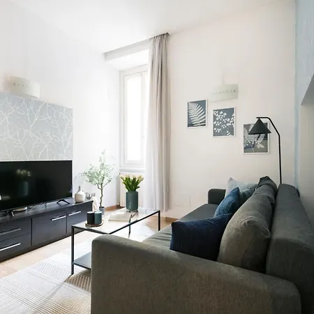 Apartment Magenta Apartment, Milan Historic Center *