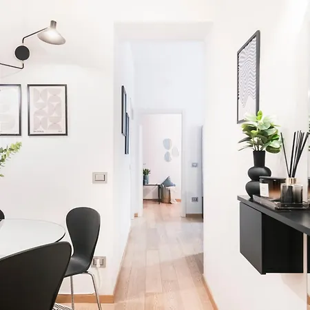 Magenta Apartment, Milan Historic Center Apartment *