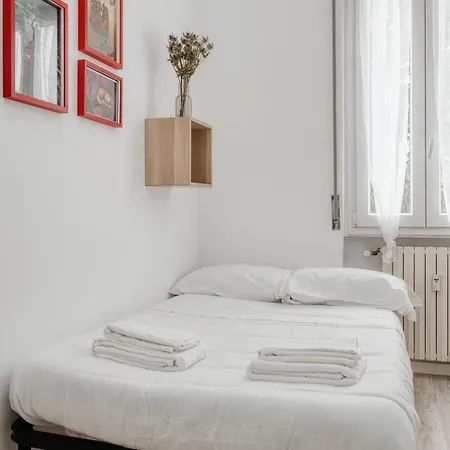 Cozy Modern Near Metro, Wifi Ac Apartment