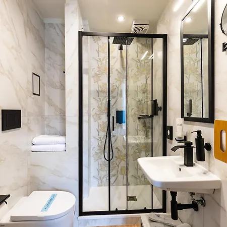 Hotell Aiello - Isola Design District Milano