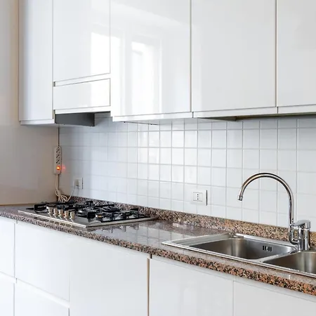 New Flat In The Heart Of Navigli 아파트