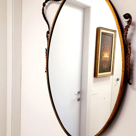 -l' Oasi Del Turista, Room2- Station Milano