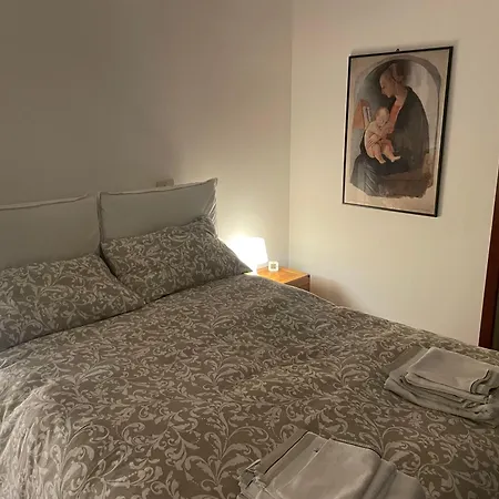 Casa Di Ringhiera Milanese Milan