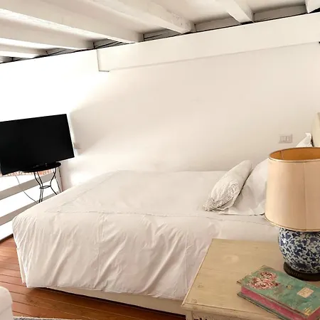 Apartament Wonderful In Porta Garibaldi,moscova *