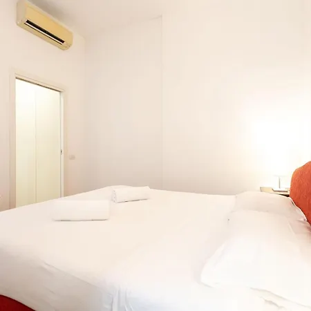 Disciplini Two Bedrooms דירה מילאנו