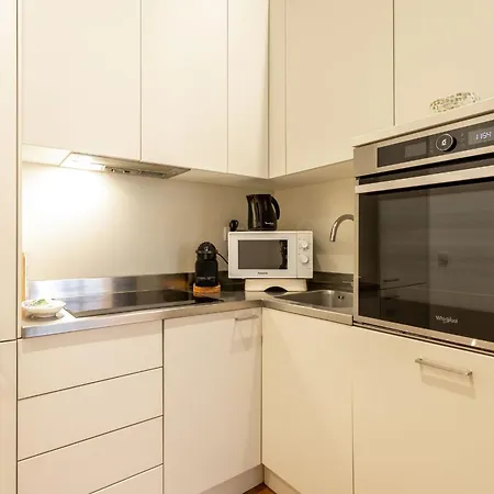 Disciplini Two Bedrooms דירה