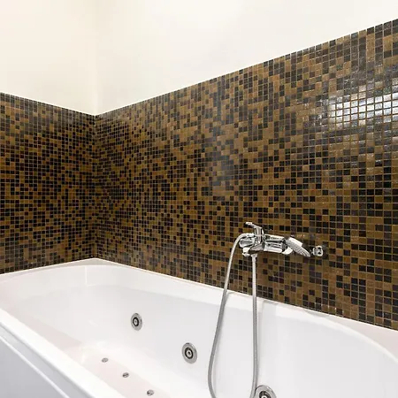 Disciplini Two Bedrooms