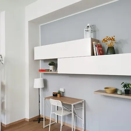 Casamilano 50 Meters From The Metro Apartment *