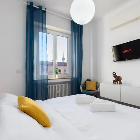Apartment Citylife - Exclusive Skyline View Near The Metro Milan