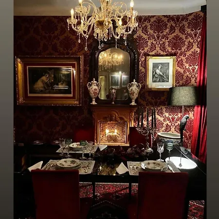 Luxury In Art Nouveau Building Next To Metro Station Milan