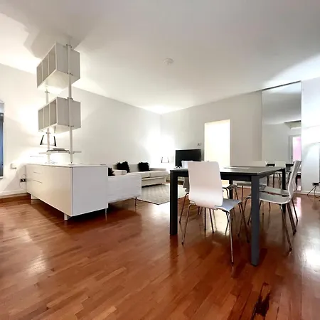 Big Luxury Shopping District Duomo Lima-m1 Fiera Milano