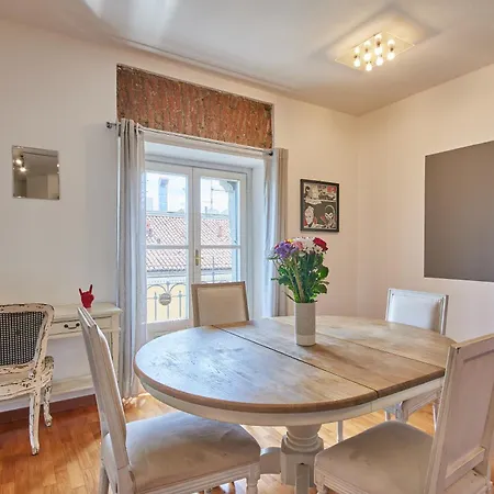 Apartmán Attico Luminoso E Panoramico In Moscova Garibaldi *