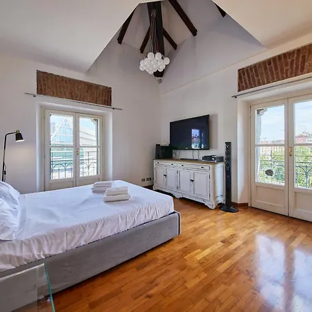 Attico Luminoso E Panoramico In Moscova Garibaldi Milán