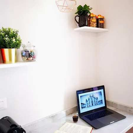 公寓 Cozy Flat 50 Meters From The Metro